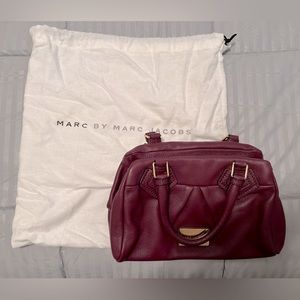 Marc Jacob’s re-Edition Groovee Cherry Bag - like new (currently original $495)